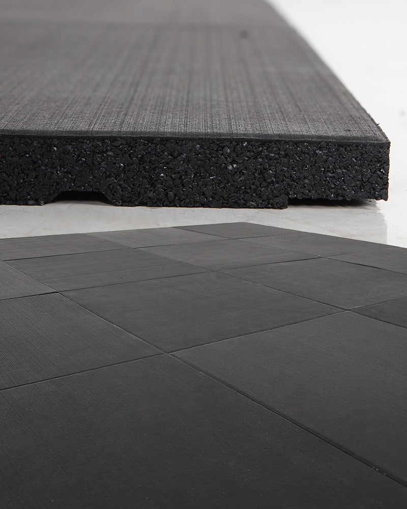 [바디엑스] 고무 바닥매트 25T (50cm*50cm) 타일매트 홈짐매트 고경도매트 헬스장매트 탄성매트 고무매트 충격흡수매트 헬스매트 고무블럭매트 에버롤