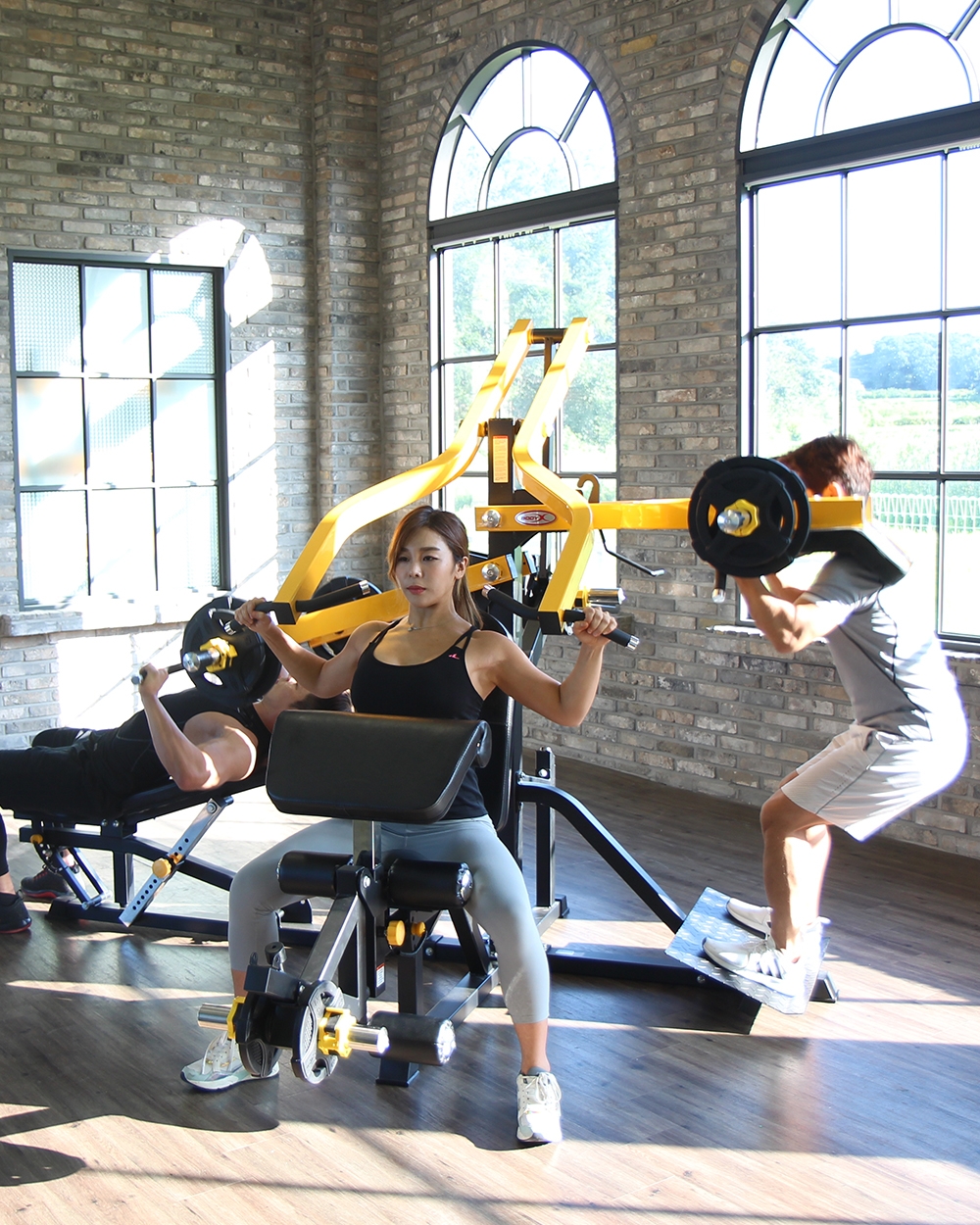 [바디엑스] 클럽용 3스테이션 레버리지 멀티벤치 (3인 동시 사용 가능)